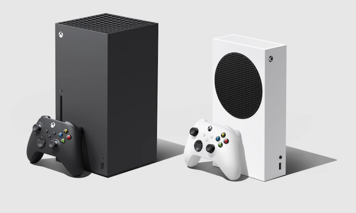 The Xbox Series X (left) and Xbox Series S (right)
